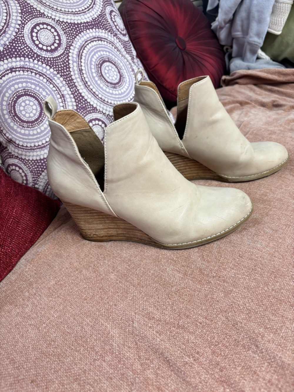 Report Cream Leather Wedge Ankle Booties